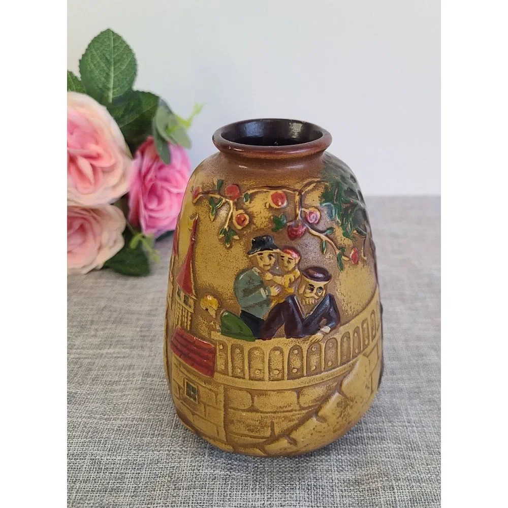 Rare Vintage Caronia Ware‎ #331 Art Deco Vase England 5.5" Tall